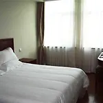 GreenTree Inn ShangHai SongJiang SongDong Business Hotel