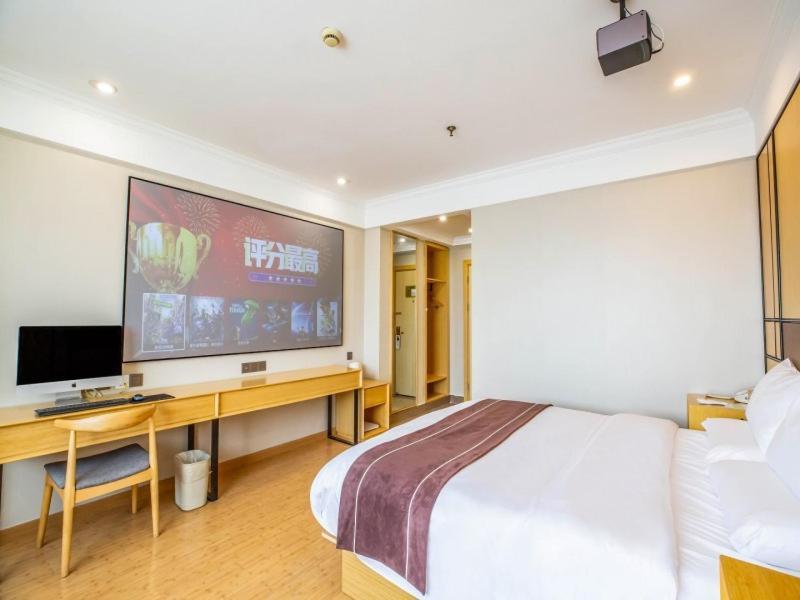 Hotel Greentree Songjiang Songdong Business
