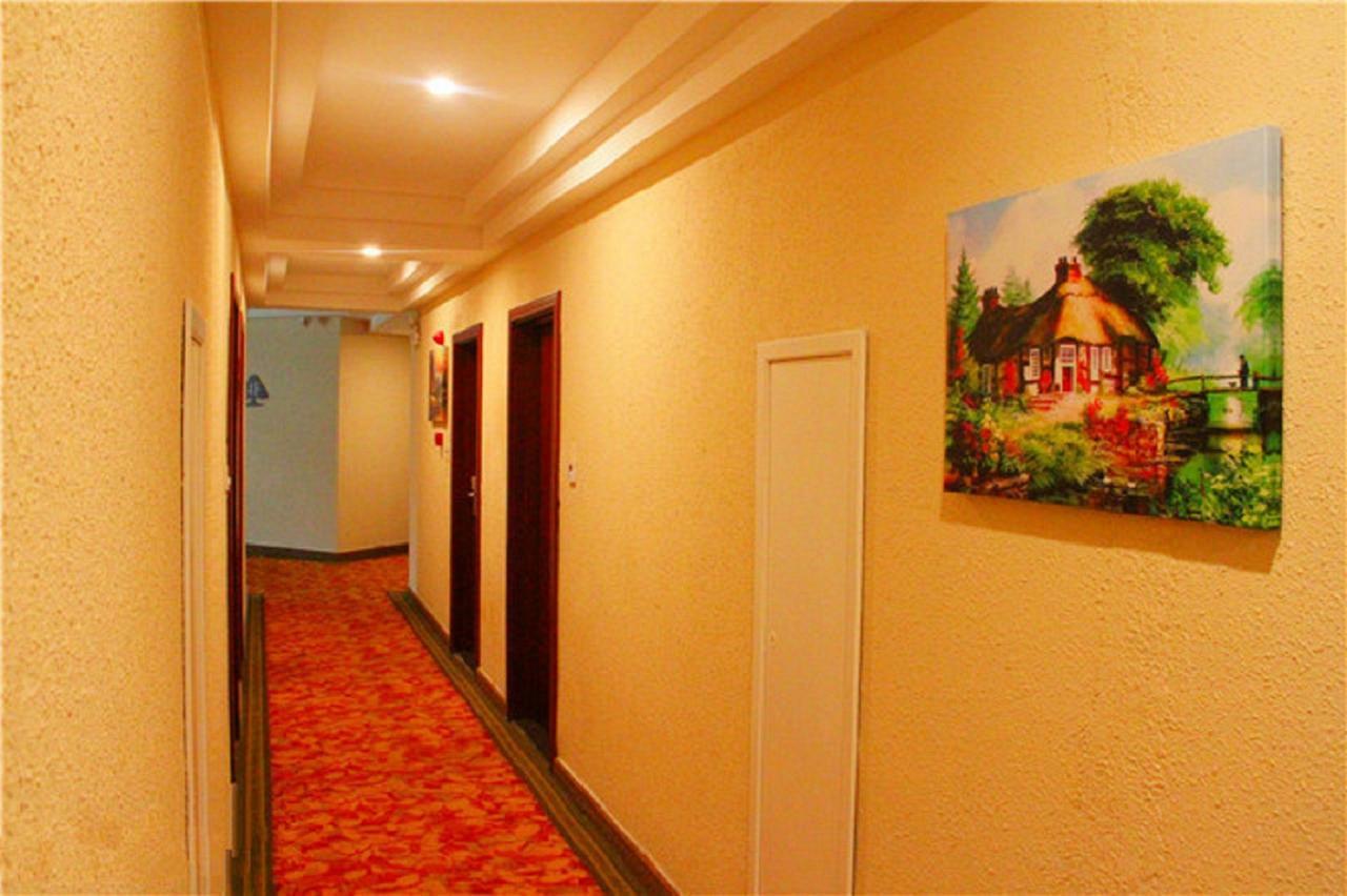 Greentree Songjiang Songdong Business 3* Shanghai