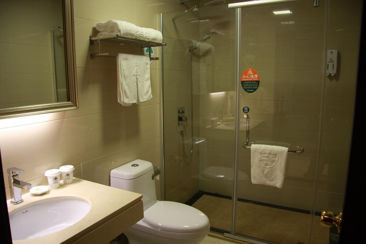 Greentree Songjiang Songdong Business 3*